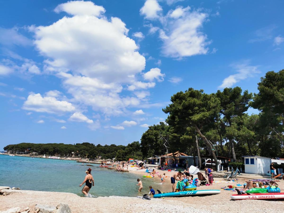 Mobile Home Linico Biograd Na Moru Zewnętrze zdjęcie